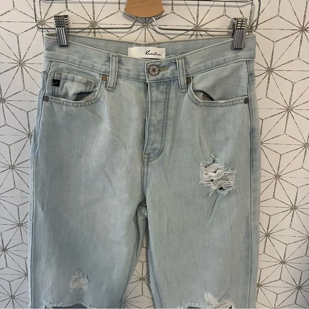 KanCan Light Wash High Rise Straight Jean Distressed